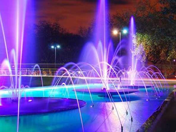 激光数码喷泉：光影与水的梦幻交融